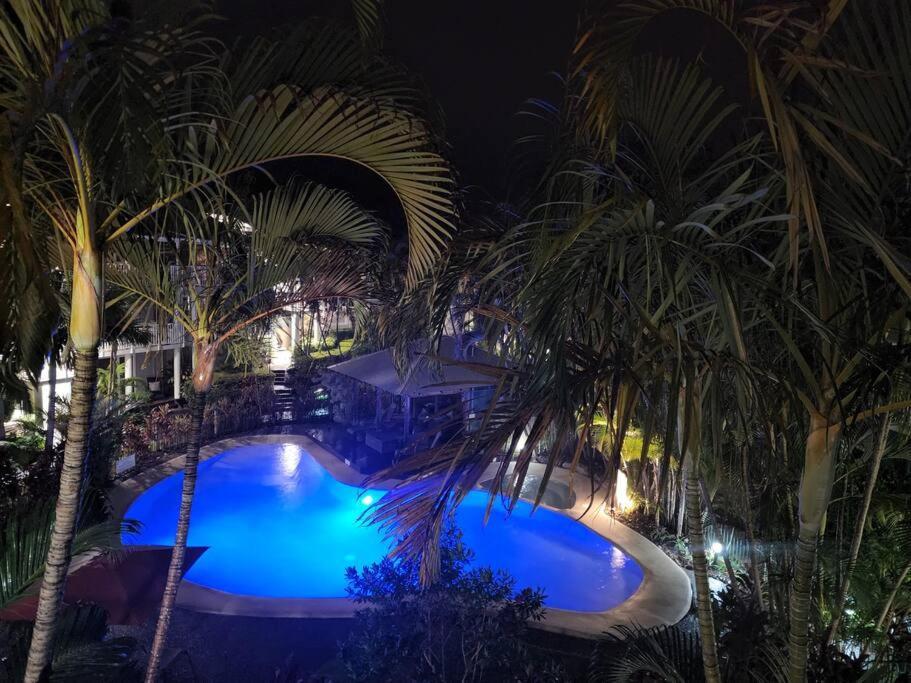 Luxury Top Floor Sunset Villa Noosaville Zewnętrze zdjęcie